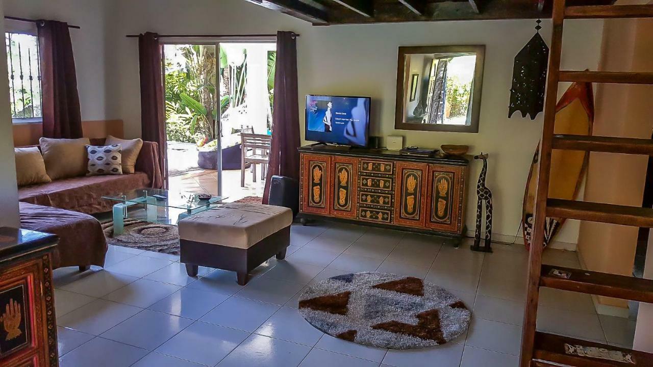Villa Strelitzia Cabarete Exterior photo